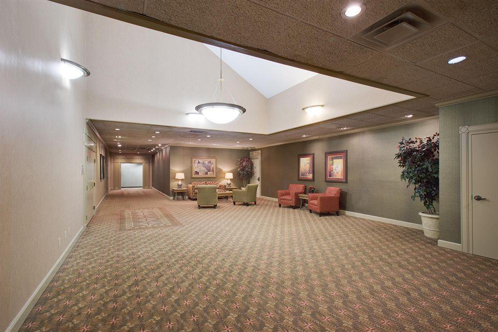 Holiday Inn Coralville - Iowa City By Ihg المظهر الداخلي الصورة